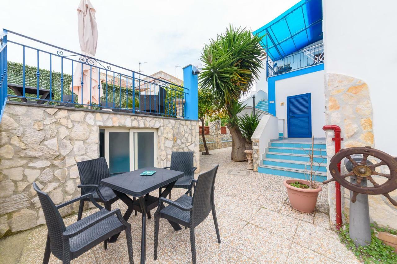 Hotel Celeste Procida Exterior foto